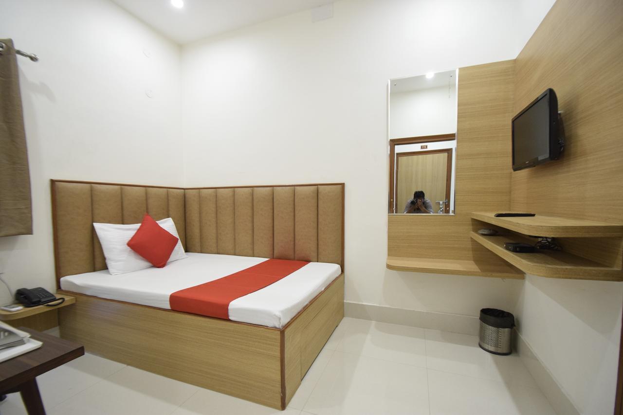 Hotel Atlantic Alwar Exterior foto